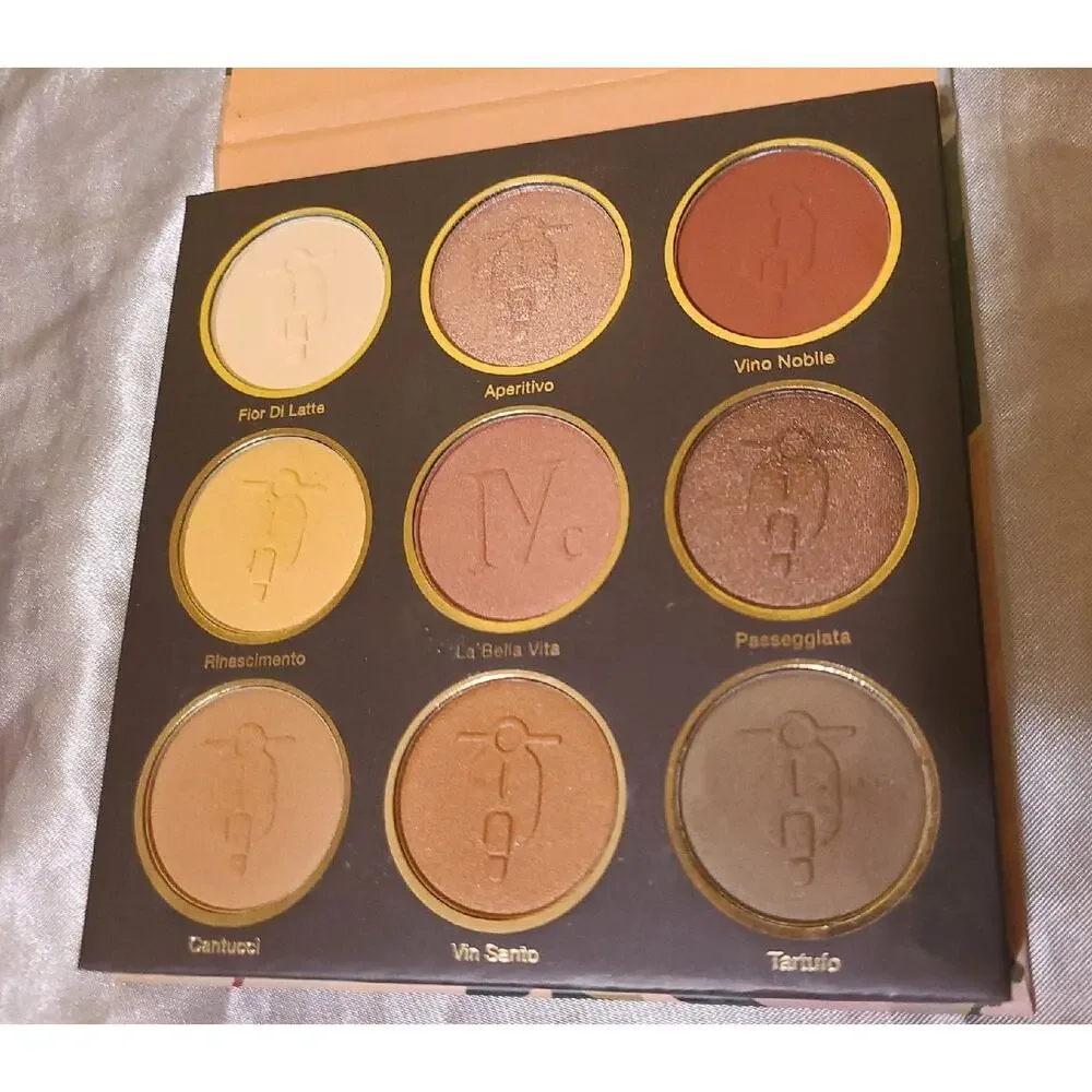 Nomad x Toscana brown neutral eyeshadow palette